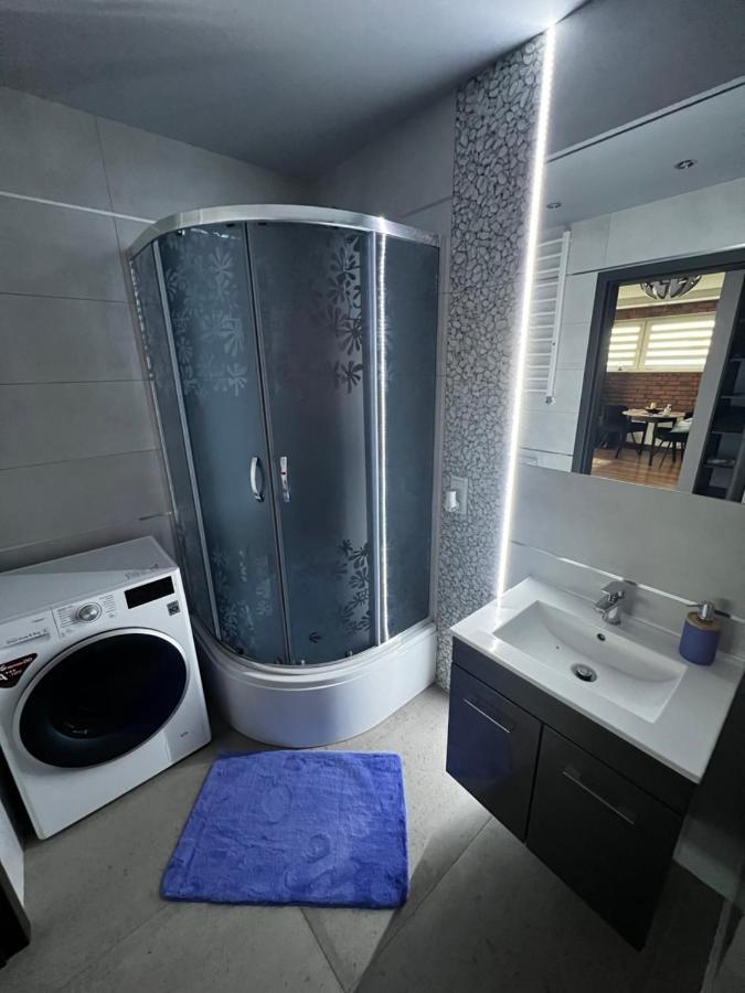 Vip-2 Apartment